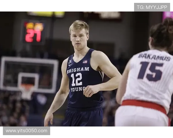 阿努诺比17投9中砍下24分14篮板三项数据闪耀全场 阿努诺比17投9中砍下24分14篮板三项数据闪耀全场